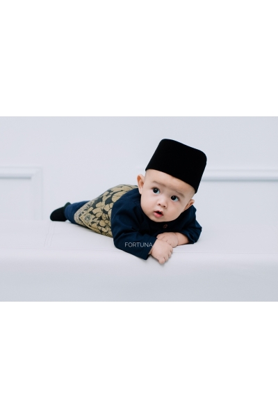 Baju Melayu Danish Navy Blue + Sampin DARK Black Gold