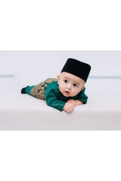 Baju Melayu Danish Dark Green + Sampin RAYA Cream Gold