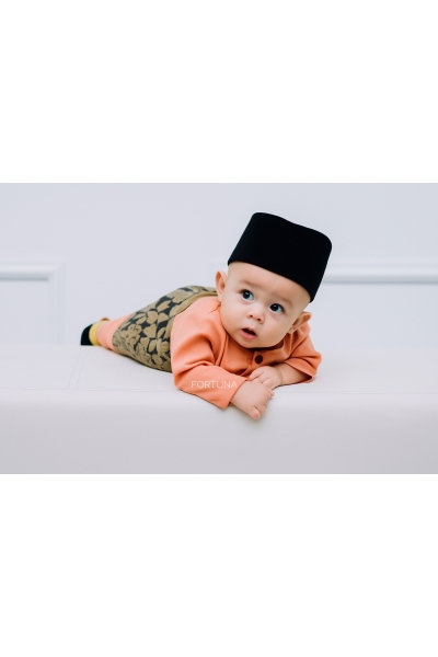 Baju Melayu Danish Peach + Sampin RAYA Cream Gold