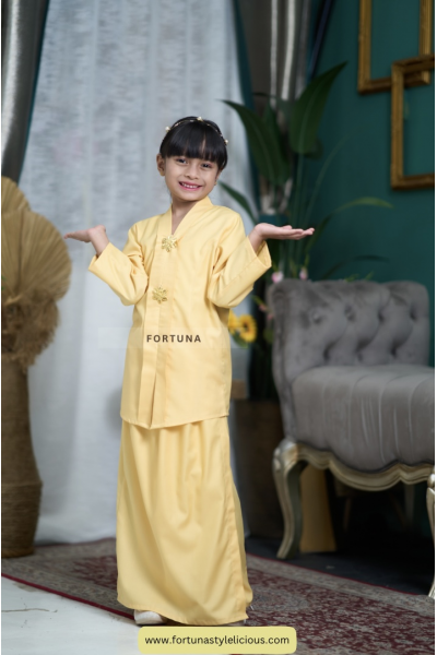 Kebaya Maryam (Soft Yellow)